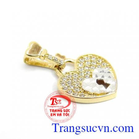 Mặt dây chuyền nữ vàng thiết kế tinh xảo hợp thời trang,