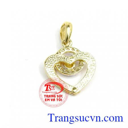 Mặt dây kiểu dáng đẹp thiết kế hợp với nhiều kiểu dây chuyền khác nhau