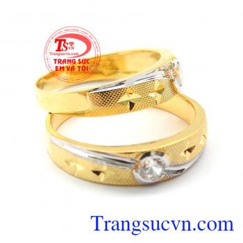 Nhẫn cưới vàng vàng tây đẹp sang trọng tinh tế cho đôi bạn trẻ