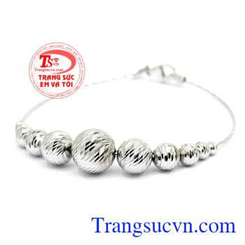 Lắc tay vàng trắng Italy được nhập khẩu từ Ý. 