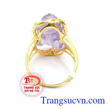 Nhẫn vàng màu tinh tế gắn tỳ hưu đá thiên nhiên, mang lại may mắn và hộ mệnh, Nhẫn nữ vàng tây dành cho phái đẹp