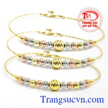Sản phẩm bảo hành 6 tháng,giao hàng nhanh trên toàn quốc. Lắc tay vàng Ý đẹp