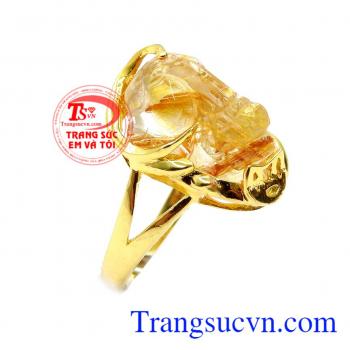 Nhẫn Tỳ Hưu mệnh Kim tài lộc mẫu mã đẹp hợp phong thủy, Nhẫn nữ ngoc Thạch Anh bọc vàng