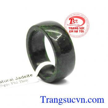 Nhẫn ngọc jadeite thịnh vượng