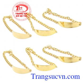 Lắc trẻ em vàng khắc tên