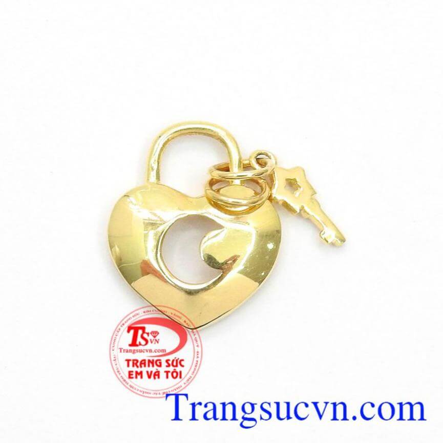Mặt Dây Chuyền Vàng Khóa Trái Tim
