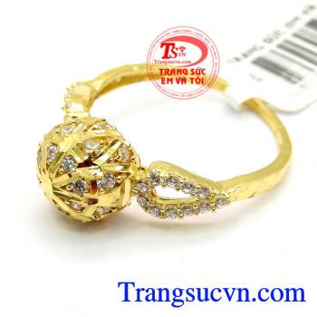 Bán sản phẩm vàng 10k nhẫn nữ cao sang nhẫn nữ món quà ý nghĩa đeo hợp thời trang.