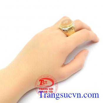 Chiếc Nhẫn nam đá mặt trời Ring Sunstone,Nhẫn nam đẹp vàng 14k gắn đá mặt trời thiên nhiên,chất lượng đá và vàng đảm bảo,Bảo hành Nhẫn nam đá mặt trời 1 năm Giấy kiểm định đá quý Natural Sunstone khách hàng ưa chuộng và bình chọn nhiều năm