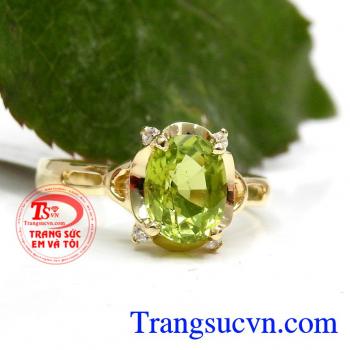 Nhẫn Peridot được khách hàng bình chọn nhiều năm uy tín trên thị trường trong và ngoài nước