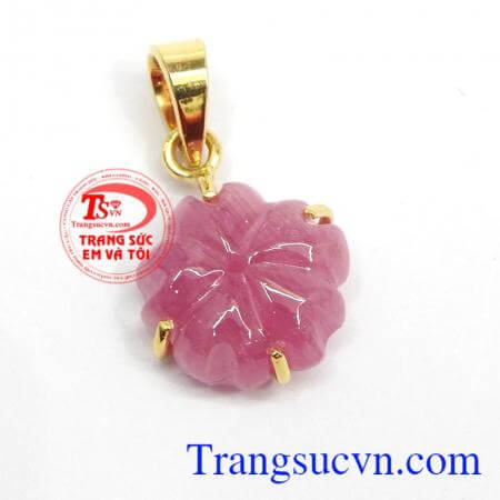 Mặt dây chuyền Ruby đẹp