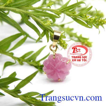 Thích hợp làm quà tặng cho người thân và bạn bè,Mặt dây chuyền Ruby đẹp