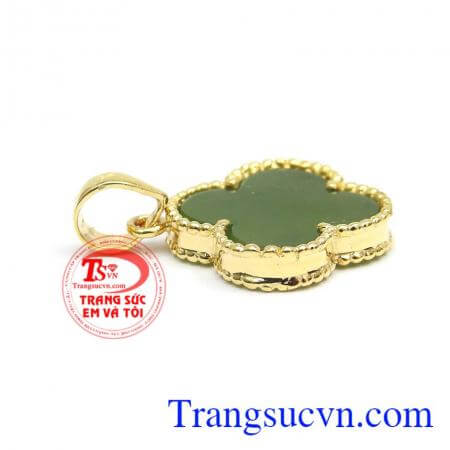 Sản phẩm bảo hành 6 tháng, giao hàng nhanh trên toàn quốc,Măt dây cỏ 4 lá Nephrite