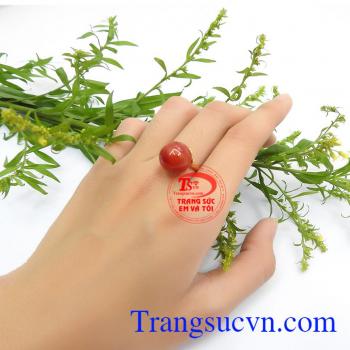 Ngọc cẩm thạch thiên nhiên