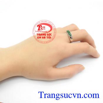 Nhẫn Nữ Cẩm Thạch Thiên Nhiên