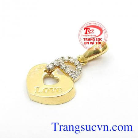 Mặt Dây Chữ Love Độc Đáo nhập khẩu Hàn Quốc với thiết kế mới mẻ, độc đáo mang lại vẻ sang trọng quý phái cho chủ nhân,Mặt Dây Chữ Love Độc Đáo