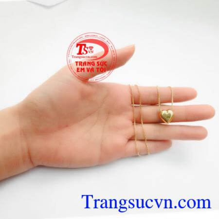 Bộ dây chuyền là sự lựa chọn tuyệt vời cho người phụ nữa bạn yêu thương