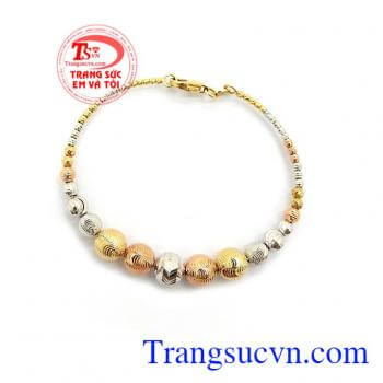 Vòng bi vàng Italy 18k là sản phẩm vàng Ý cao cấp. 