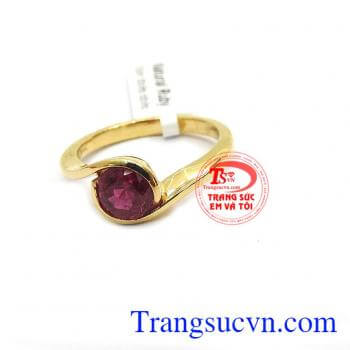 Sản phẩm mang đến vẻ đẹp cho phái nữ, sản phẩm vàng 14k, bảo hành 12 tháng, giao hàng nhanh trên toàn quốc