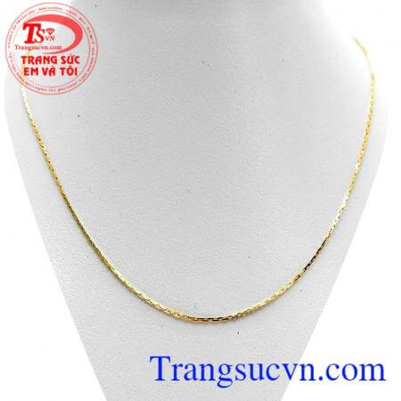 Dây chuyền nữ thanh lịch là sản phẩm dây chuyền nhập khầu từ Italy, đất nước chuyên các sản phẩm vàng cao cấp. 