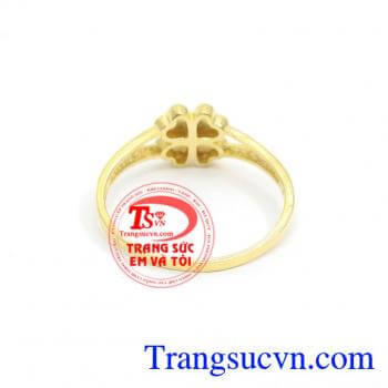 Nhẫn Vàng Cỏ Bốn Lá