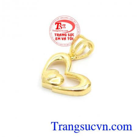 Mặt Dây Trái Tim Trang Nhã chế tác công nghệ cáo với đường nét mới lạ, độc đáo, phù hợp nhiều kiểu dáng dây chuyền khác nhau,Mặt Dây Trái Tim Trang Nhã