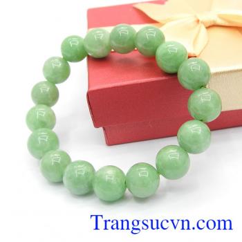 Không những vậy, ngọc cẩm thạch cũng dùng cho rất nhiều độ tuổi, không kể lớn hay nhỏ.