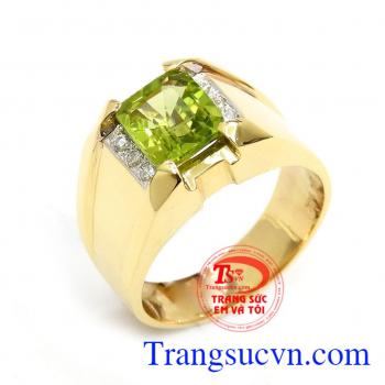 Nhẫn nam đá Peridot vuông