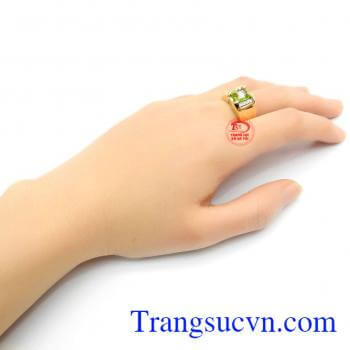 Nhẫn nam vàng tây gắn đá quý