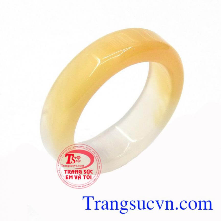 Nhẫn mã não màu cam bản vuông