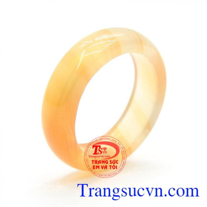 Nhẫn mã não tài lộc