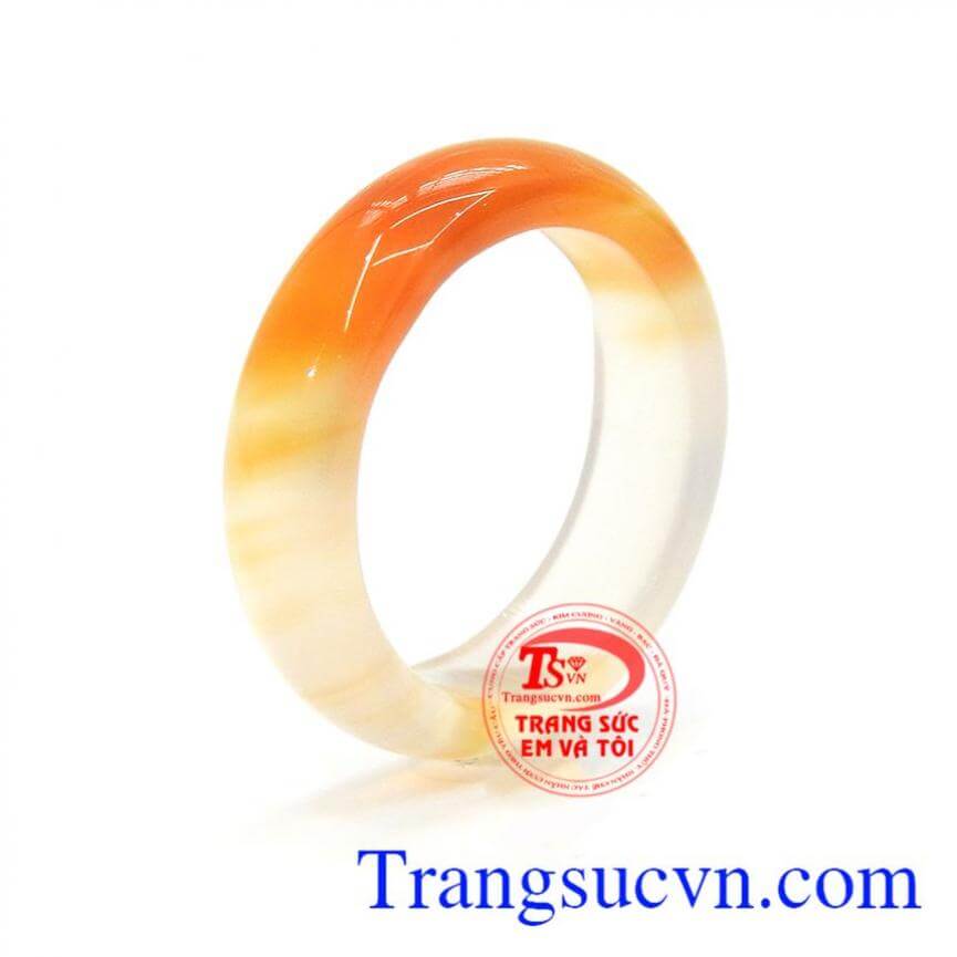 Nhẫn ngọc mã não đẹp