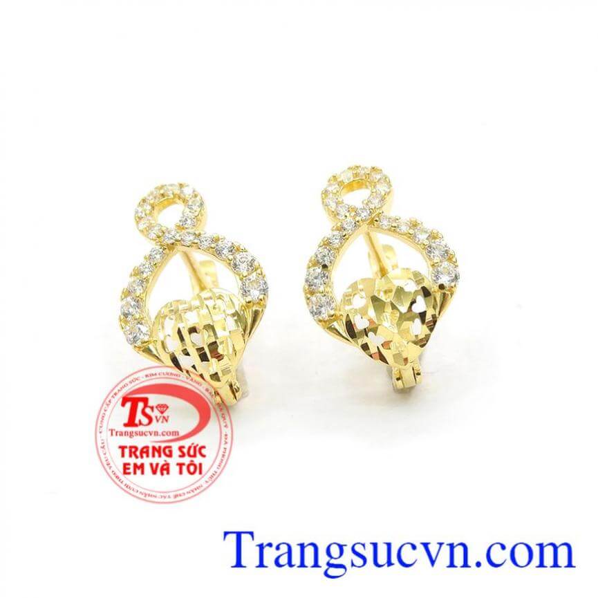 Hoa tai giỏ tình yêu