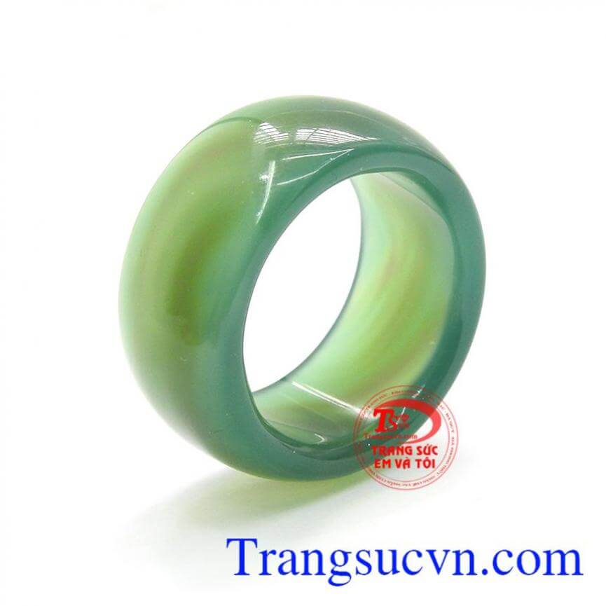 Nhẫn mã não đẹp sang trọng