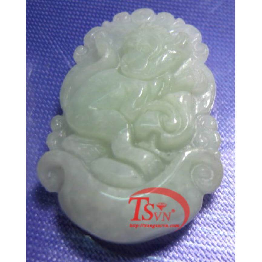 Tuổi Thân-Jadeite- jade