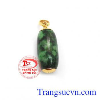 Mặt dây lu thống tài lộc là sản phẩm ngọc cẩm thạch thiên nhiên mang lại nhiều may mắn, tài lộc cho người đeo,Mặt dây lu thống tài lộc