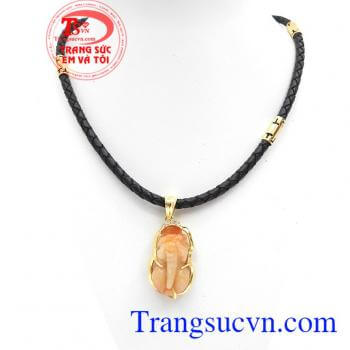 Mặt dây tì hưu sang trọng