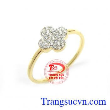 Nhẫn Nữ Nhập Korea Quý Phái chế tác phong cách mới mang lại vẻ đẹp sang trọng, nhẹ nhàng và độc đáo cho phái đẹp