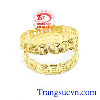 Nhẫn Cưới Tình Yêu Lứa Đôi thể hiện cho sự gắn kết bền chặt giữa hai người theo thời gian