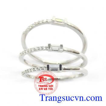 Nhẫn nữ vàng tây dành cho phái đẹp phù hợp làm quà tặng sinh nhật hoặc trong các dịp ý nghĩa