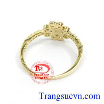Nhẫn nữ vàng tây dành cho phái đẹp phù hợp làm quà tặng sinh nhật hoặc trong các dịp ý nghĩa