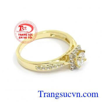 Nhẫn Vàng Hàn Quốc Đính Đá là món quà được ưa chuộng dành tặng phái đẹp các dịp ý nghĩa