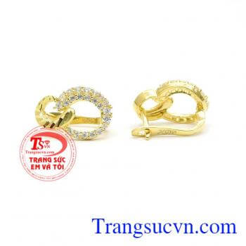 Mang đến vẻ đẹp thanh lịch cho người đeo. Hoa tài phát lộc