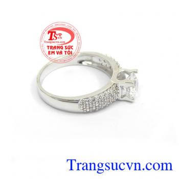 Nhẫn nữa thương hiệu Em Và Tôi uy tín, chất lượng, giao hàng toàn quốc