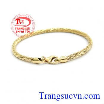Vòng tay Italy xinh xắn là sản phẩm được nhập khẩu từ Italy.