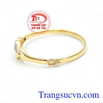 Vòng tay đẹp tinh tế bảo hành 6 tháng, giao hàng nhanh trên toàn quốc.