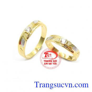 Nhẫn cưới vàng vàng tây đẹp sang trọng tinh tế cho đôi bạn trẻ