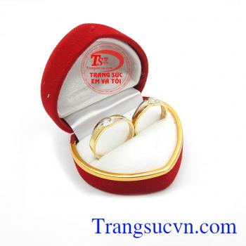 Nhẫn cưới hạnh phúc tình yêu