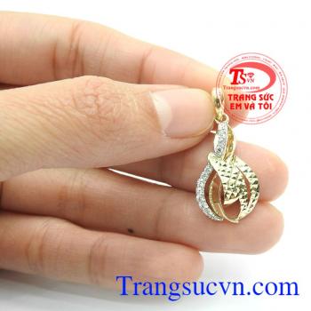 Mặt dây đẹp thanh lịch