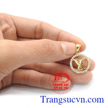 Mặt dây chuyền louis vuitton