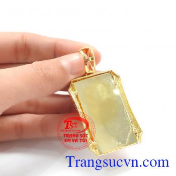 Mặt dây chuyền nam chạm khắc vàng 10k sáng bóng đảm bảo chất lượng hợp thời trang, sang trọng và phong thủy